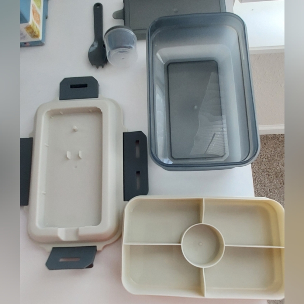 Plastic Gray Beige Lunch Meal Box With 4 Compartments Fork Dressing Container